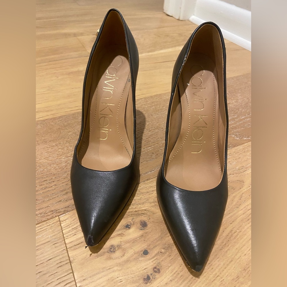 Calvin Klein Black Leather Heels Size 8